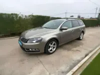 Usado VW Passat Advance 105 CV (77 kW) 2013 Gris Familiar