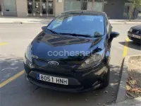 Usado Ford Fiesta Trend 70 CV (51 kW) 2012 Negro Berlina