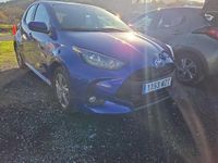 Usado Toyota Yaris Hybrid Active 116 CV (85 kW) 2025 Azul Utilitario