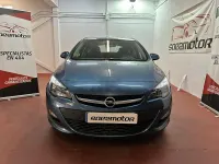 Usado Opel Astra Selective 165 CV (121 kW) 2015 Azul Berlina