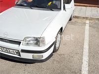 Usado Opel Kadett 129 HP (94 kW) 1987 Branco Citadino