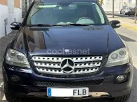 Usado Mercedes ML280 190 CV (139 kW) 2007 Azul SUV