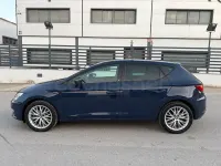 Usado Seat Leon Style 130 CV (95 kW) 2020 Azul Berlina