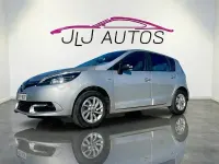 Usado Renault Scénic LIMITED 110 CV (80 kW) 2016 Gris / plata Monovolumen