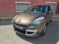 Usado Renault Scénic III Dynamique 130 CV (95 kW) 2011 Marrón Monovolumen