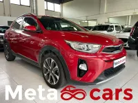 Usado Kia Stonic 120 CV (88 kW) 2017 Rojo SUV