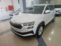 Usado Skoda Karoq Style 150 CV (110 kW) 2022 Blanco SUV