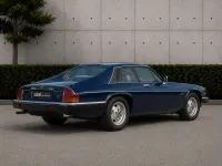 Usado Jaguar XJS 290 CV (213 kW) 1987 Azul Coupe