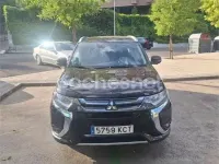 Usado Mitsubishi Outlander P-HEV 203 CV (149 kW) 2017 Negro SUV