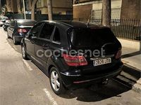 Usado Mercedes B180 109 CV (80 kW) 2007 Negro Monovolumen