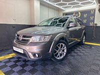 Usado Fiat Freemont Urban 170 CV (125 kW) 2013 Gris / plata SUV