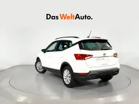 Usado Seat Arona Style 115 CV (84 kW) 2025 Blanco SUV