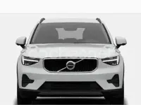 Usado Volvo XC40 129 CV (94 kW) 2024 Blanco SUV