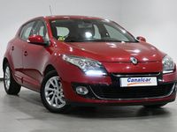 Usado Renault Mégane III Dynamique 110 CV (80 kW) 2013 Granate