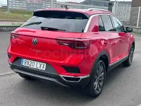 Usado VW T-Roc Sportline 150 CV (110 kW) 2022 Rojo SUV