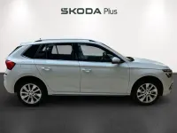 Usado Skoda Kamiq Style 150 CV (110 kW) 2022 Blanco SUV