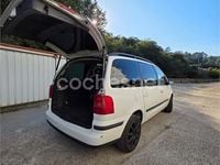 Usado Seat Alhambra 115 CV (84 kW) 2002 Blanco Monovolumen