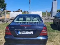 Usado Mercedes E320 Elegance 204 CV (150 kW) 2004 Azul Berlina