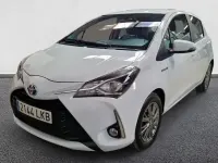 Usado Toyota Yaris Active 100 CV (73 kW) 2020