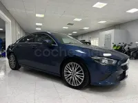 Usado Mercedes CLA200 150 CV (110 kW) 2022 Azul Berlina
