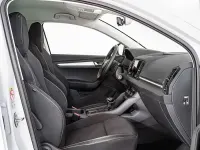 Usado Skoda Karoq Selection 150 CV (110 kW) 2025 Blanco SUV