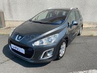 Usado Peugeot 308 SW Allure 115 CV (84 kW) 2014 Gris / plata Familiar