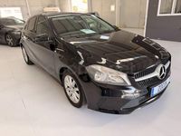 Usado Mercedes A180 109 CV (80 kW) 2017 Negro Berlina