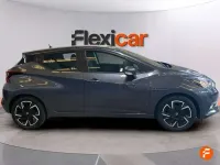 Usado Nissan Micra 92 CV (67 kW) 2022 Gris Utilitario