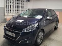 Usado Peugeot 208 Active 100 CV (73 kW) 2017 Azul Utilitario