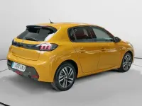 Usado Peugeot 208 Allure 100 CV (73 kW) 2021 Utilitario