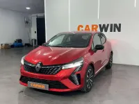 Usado Renault Clio Techno 99 CV (72 kW) 2025 Rojo Utilitario