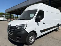Usado Renault Master 135 CV (99 kW) 2023 Blanco Monovolumen