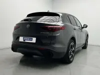 Usado Alfa Romeo Stelvio Sprint 190 CV (139 kW) 2022 Grigio lava SUV