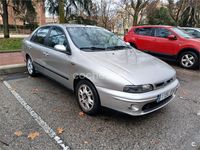 Usado Fiat Marea 110 CV (80 kW) 2002 Gris / plata Berlina
