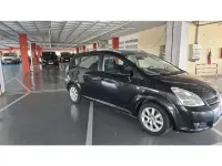 Usado Toyota Corolla Verso Luna 129 CV (94 kW) 2006 Negro Monovolumen