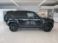 Używany Land Rover Defender S 249 KM (183 kW) 2025 Czarny SUV