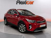 Usado Kia Stonic 84 CV (61 kW) 2023 Rojo SUV