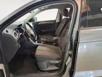 Usado VW T-Roc Advance 115 CV (84 kW) 2020 Gris / plata SUV
