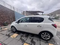 Usado Opel Corsa Selective 90 CV (66 kW) 2016 Blanco Utilitario