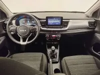 Usado Kia Stonic 101 CV (74 kW) 2025 Blanco SUV