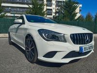 Usado Mercedes CLA200 Shooting Brake 136 CV (100 kW) 2015 Blanco Familiar