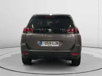 Usado Peugeot 5008 Allure 131 CV (96 kW) 2020 Gris SUV