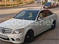 Usado Mercedes C220 Avantgarde 150 CV (110 kW) 2007 Blanco Berlina