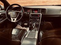 Usado Volvo S60 R-Design Momentum 225 CV (165 kW) 2015 Gris Berlina