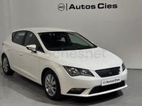 Usado Seat Leon Style 110 CV (80 kW) 2016 Blanco Berlina