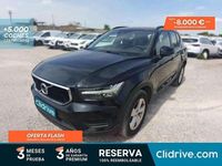 Usado Volvo XC40 Momentum 129 HP (94 kW) 2022 Preto SUV
