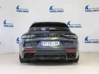 Usado Porsche Panamera Platinum Edition 462 CV (339 kW) 2022 Gris Familiar