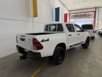 Usado Toyota HiLux 150 CV (110 kW) 2021 Blanco Pickup/Camioneta