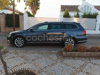 Usado VW Passat Highline 170 CV (125 kW) 2011 Gris / plata Familiar
