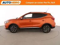 Usado MG ZS Luxury 106 CV (77 kW) 2024 Naranja SUV